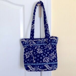 Cute blue and white Vera Bradley shoulder bag